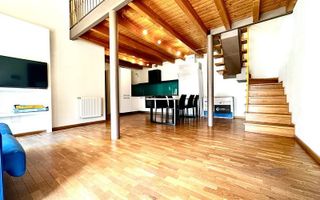 Apartament în Piața Unirii - renovat - mobilat și utilat - Poză 4