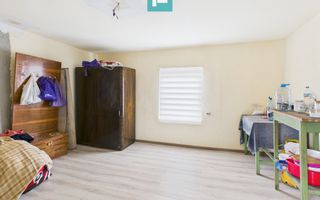 Casă cu 3 camere în localitatea Berindia, Arad - Poză 2