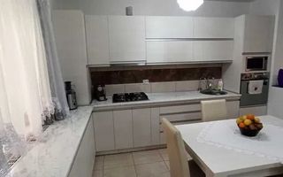Apartament cu 2 camere de vânzare, in Baciu - Poză 1