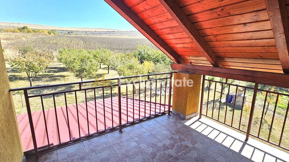 Casa superba-cu vedere panoramica/ Valcele -Feleac - Poză 35