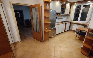 Apartament 3 camere, etaj 3/4, centrala proprie, bloc reabilitat, Titan - Poză 3