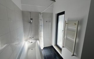 Iancu Nicolae  British School vila de închiriat 5 camere cu piscină - Poză 23