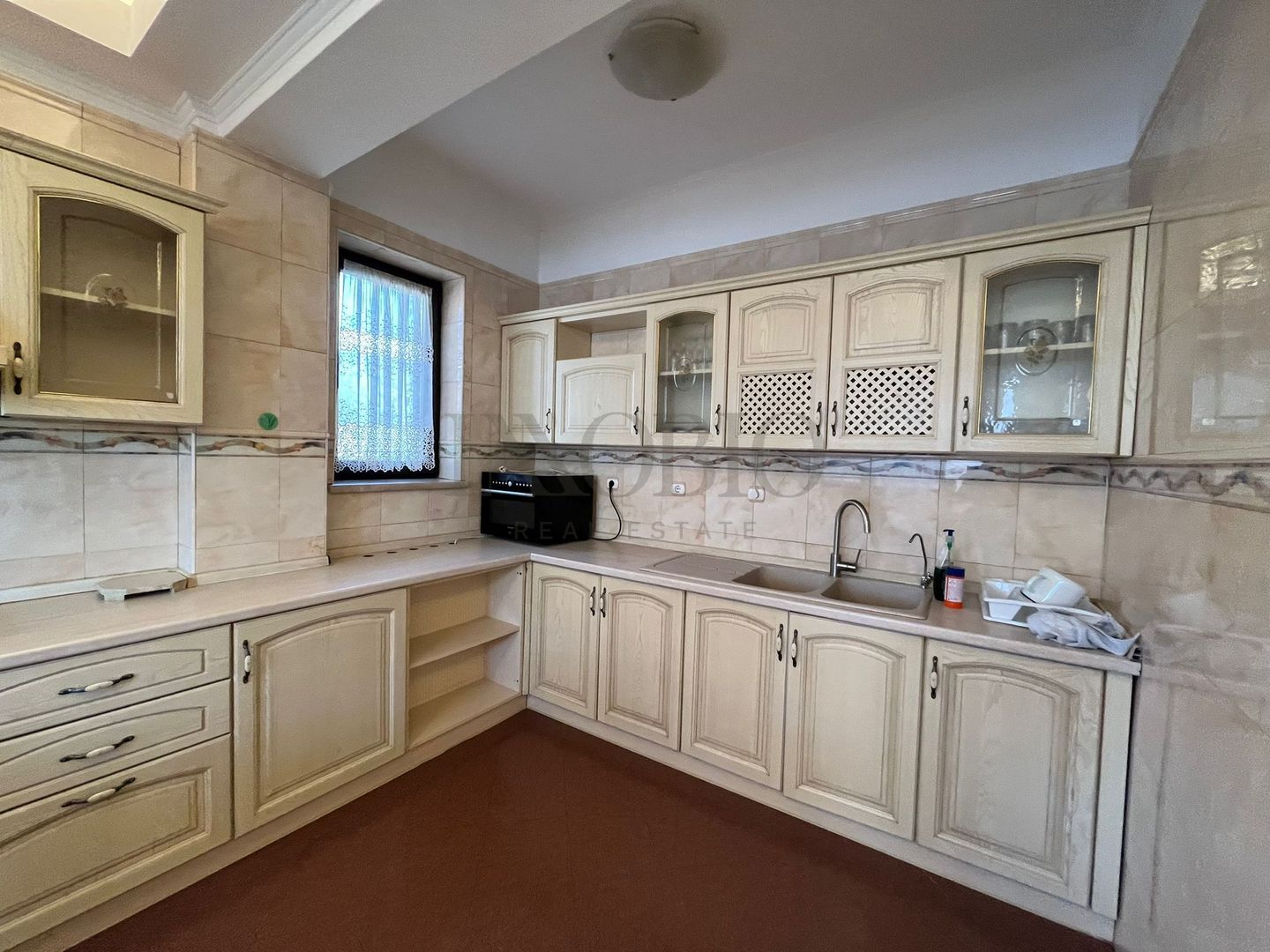 Apartament 4 camere | Herăstrău | 149 mp utili | 4 balcoane | Parcare - Poză 13