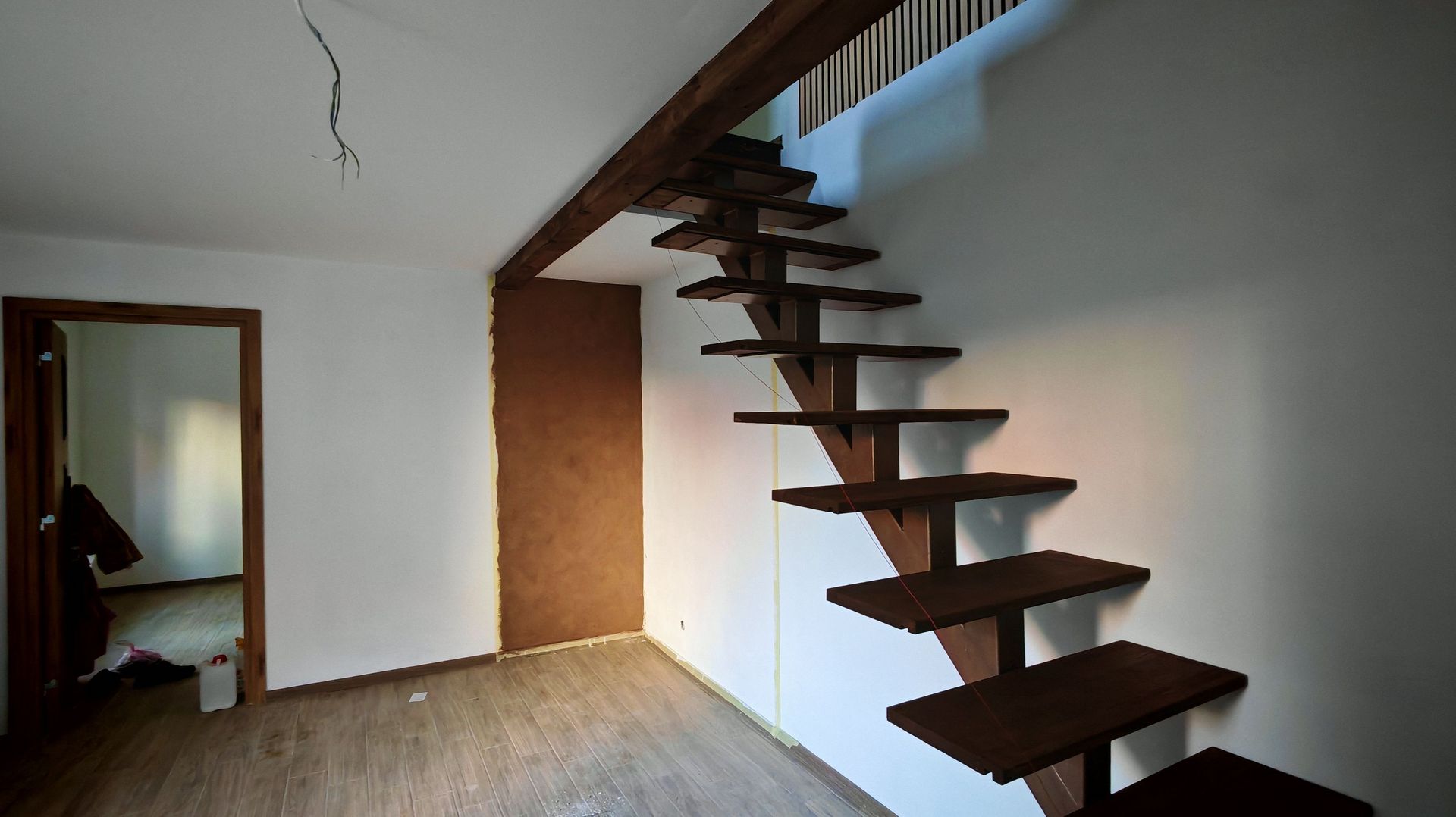 Corp de casa P+M 4 camere , ASTRA - Carpatilor -LIDL- ,curte comuna. - Poză 36