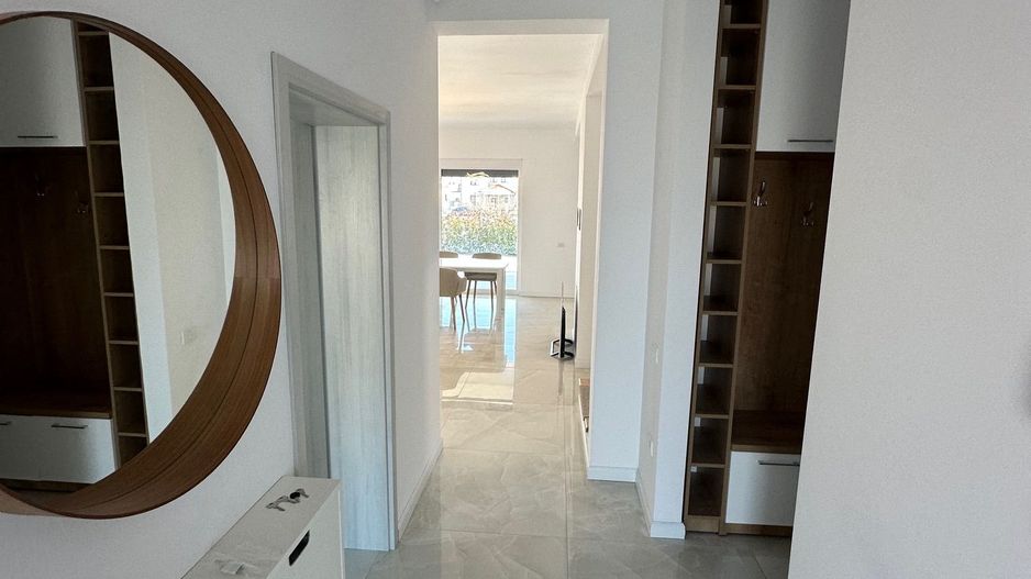 Duplex despărtit  prin garaj zona Ikea - Poză 17