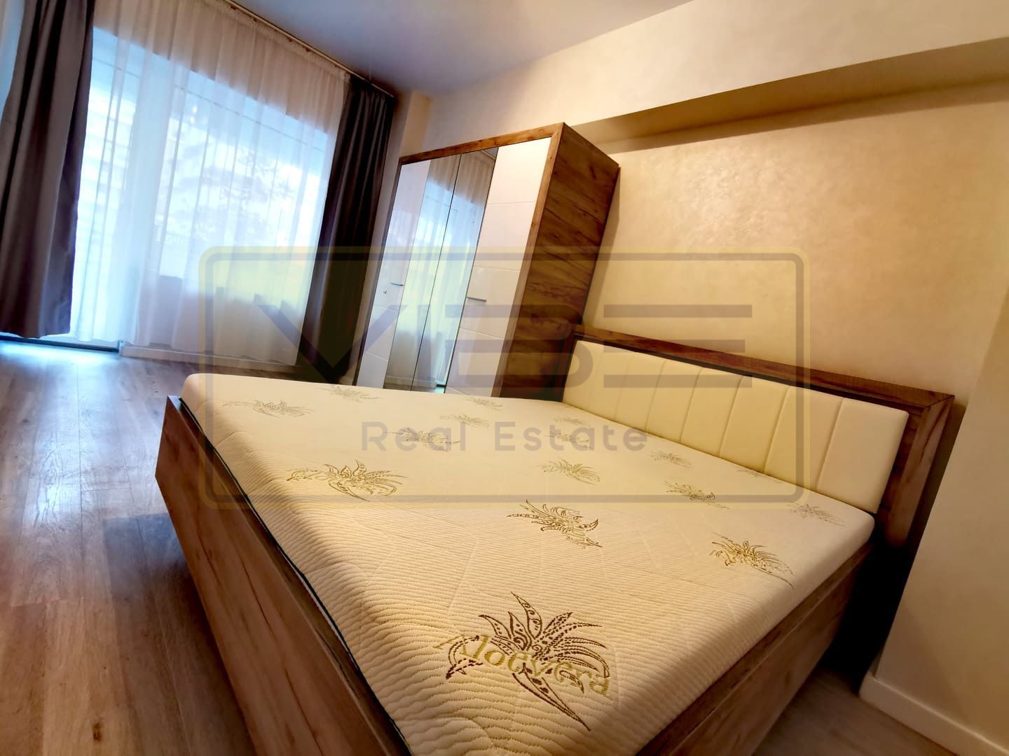 Apartament 2 camere + loc parcare Copou - Royal Town - Poză 3
