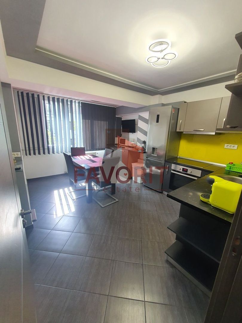 Etaj 2. Zona Ultracentrala. Renovat complet - Poză 6