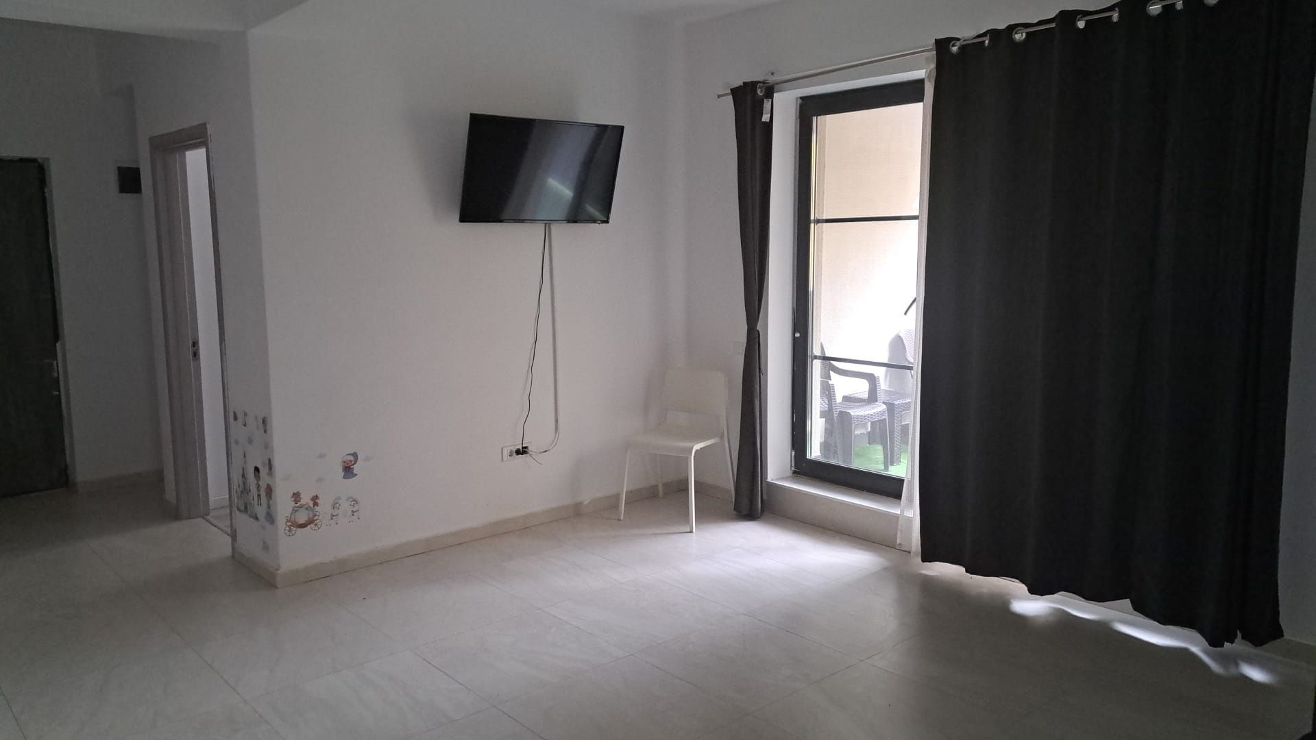 inchiriere apartament 2 camere Lacul Tei - Poză 1