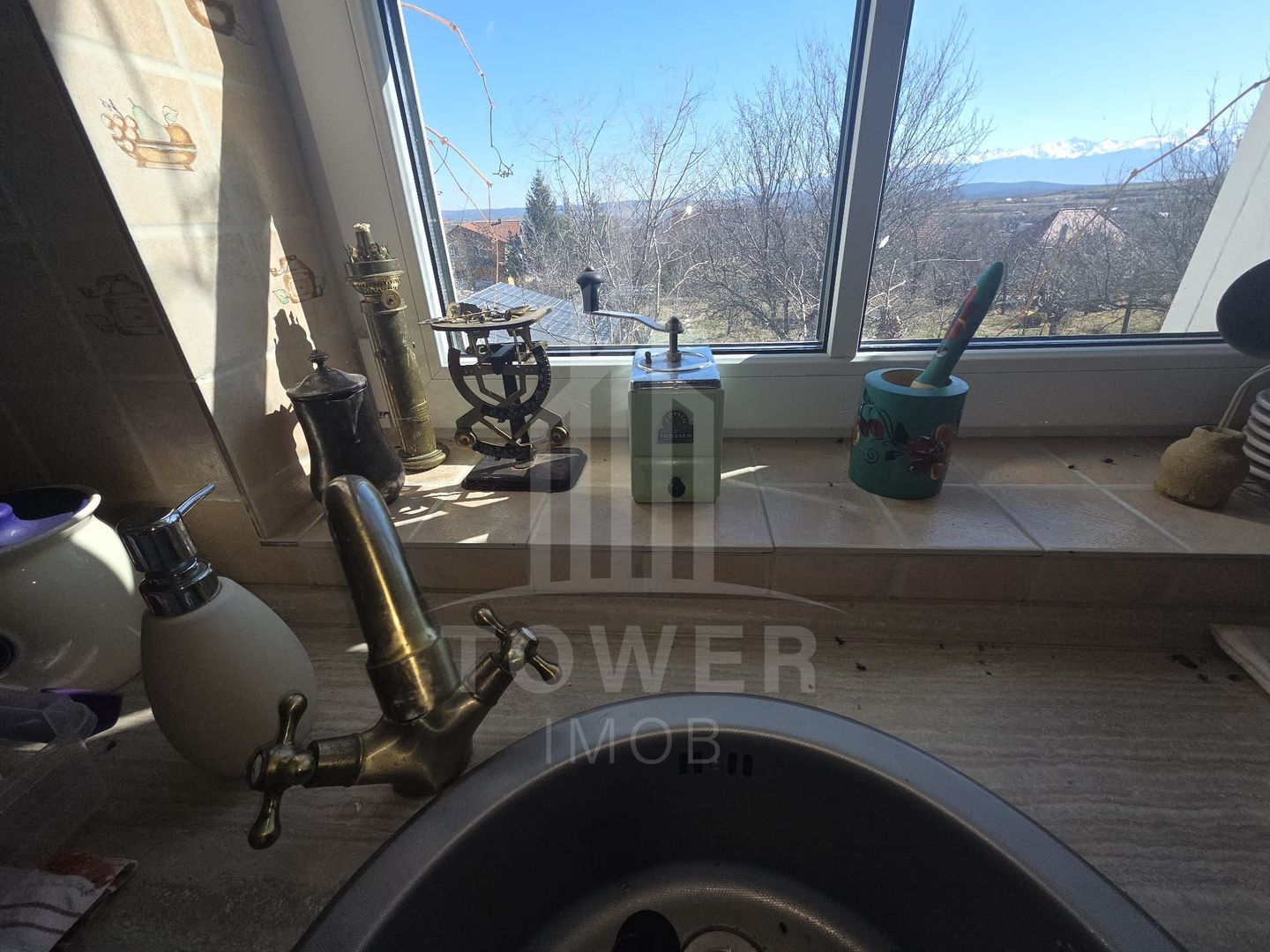 Casa de inchiriat cu vedere panoramica spre munti langa Sibiu - Poză 2