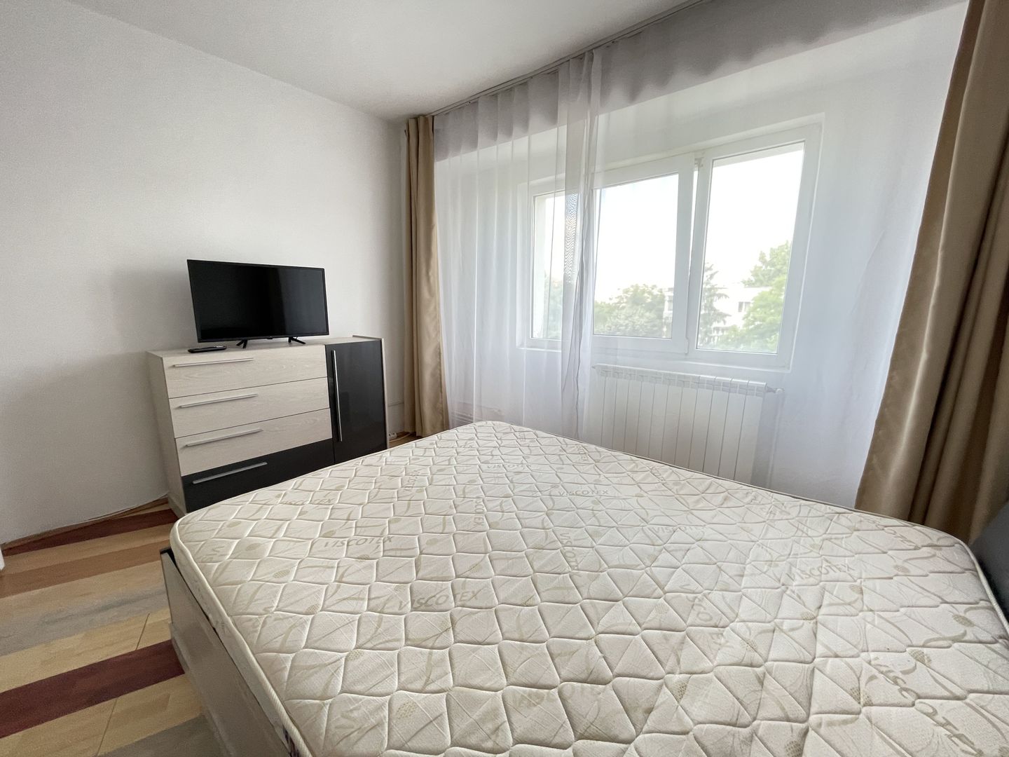 Apartament cu doua camere in zona Aradului - Poză 9