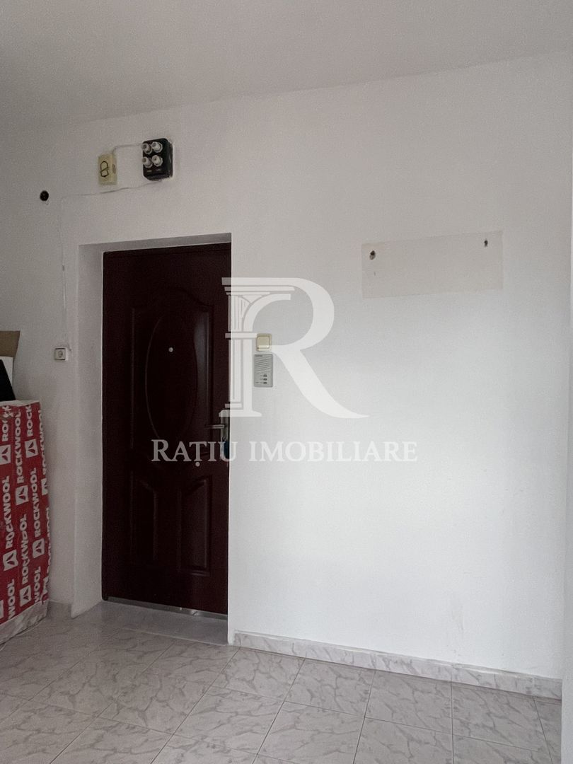 Apartament cu 3 camere | Magheru | Oradea - Poză 14