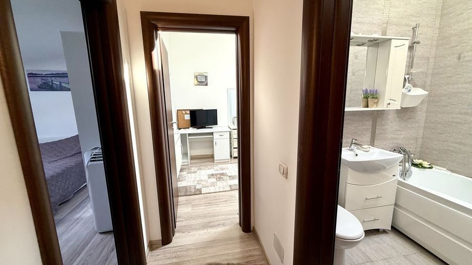 De vanzare Apartament 3 camere Pacii - Poză 6