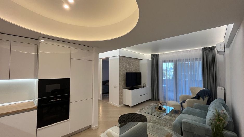 INCHIRIERE TREI CAMERE PARCARE INCLUSA PIPERA CORTINA NORTH - Poză 1