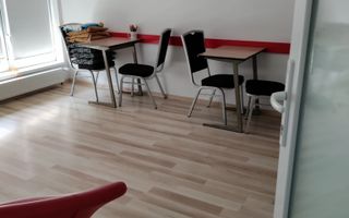 De inchiriat! Casa pretabila birouri, in Gruia - Poză 9