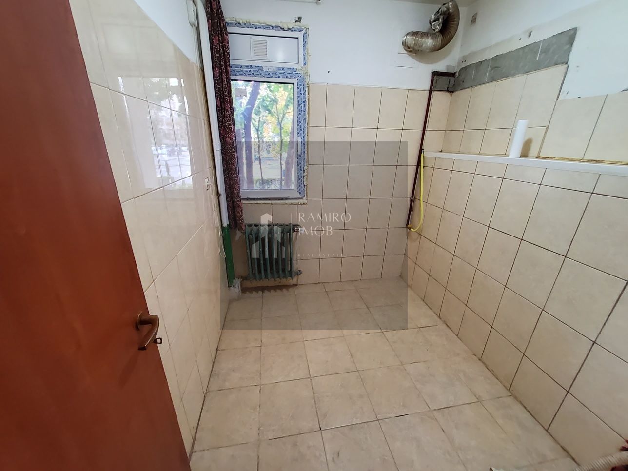 Garsoniera 32 mp Bulevardul Constantin Brâncoveanu - Poză 4