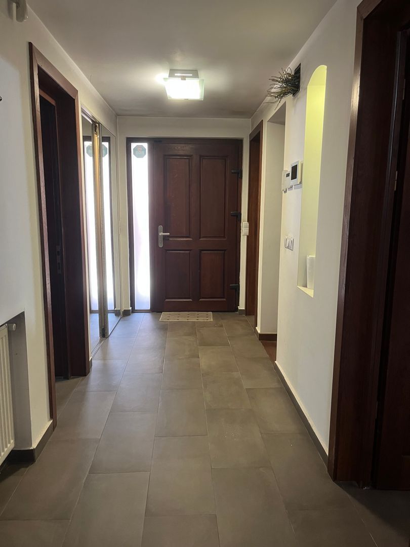 ANDRONACHE | Vila 4 Camere | Garaj | Curte Verde | Ciubar & BBQ - Poză 28