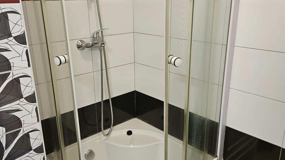 De Inchiriat Garsoniera Dubla zona Bucuresti Noi - Bazilescu - Poză 15