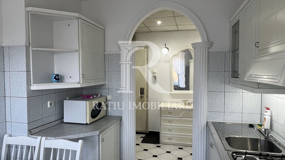 Apartament cu 3 camere | Gheorghe Magheru | Central | Oradea - Poză 11