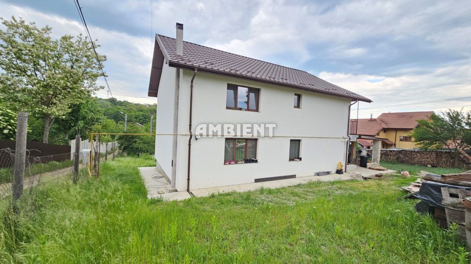 VILĂ individuală P+1E,  teren 1.500 mp, VASLUI zona Castanilor; - Poză 12