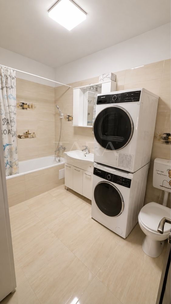 Apartament cu 3 camere, 70 mp, ansamblu cu drum privat. - Poză 8