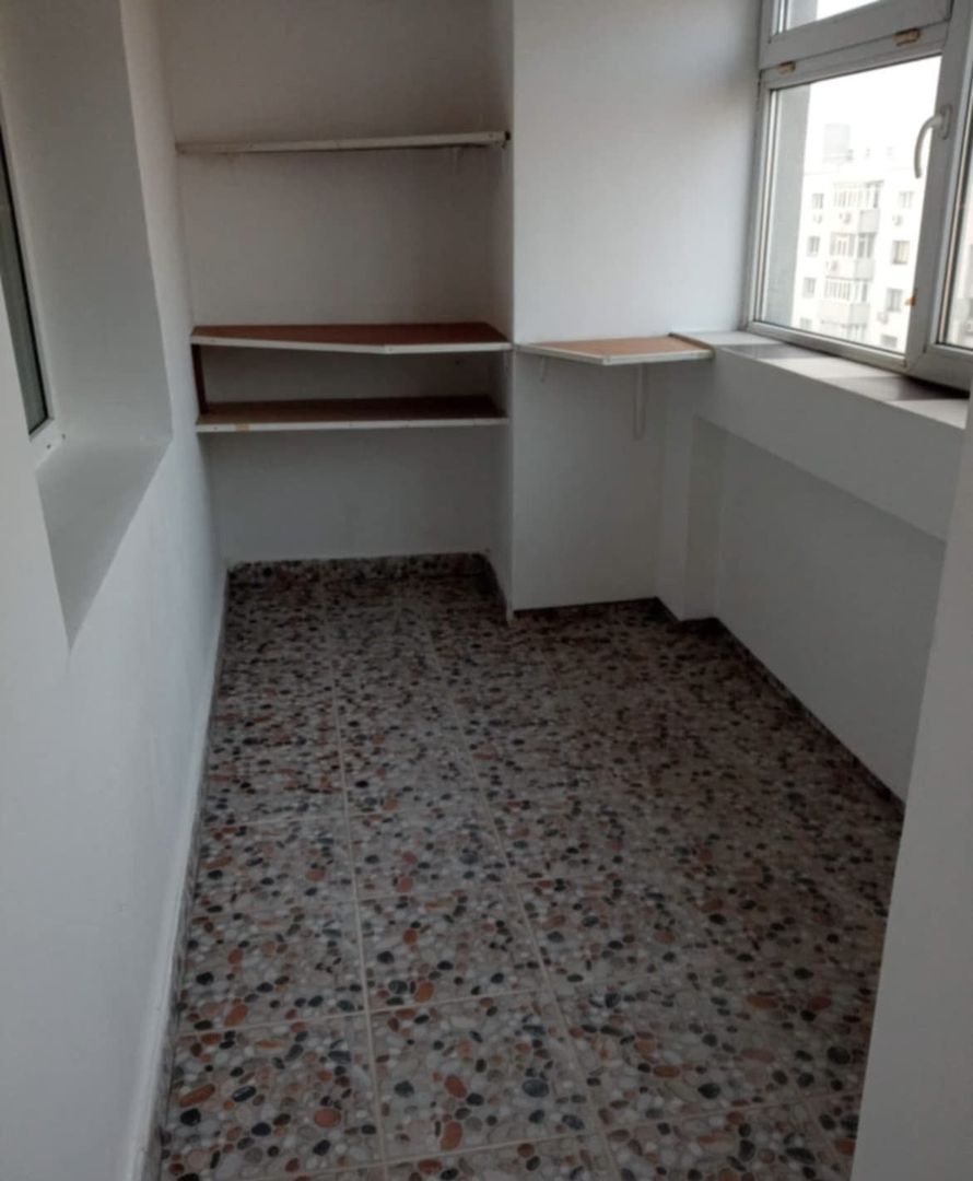 Apartament cu trei camere de vanzare, Piata Muncii, 231.000€ negociabil - Poză 14