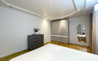 Apartament Centru! 90 m2! 2 + living! - Poză 7