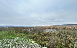 Teren intravilan | 860 mp | Deschidere 16 m | Priveliște montană | Bradu - Poză 3