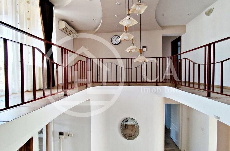 De vanzare, Vila plus casa de oaspeti zona Oncea, Oradea. - Poză 14