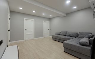 Vânzare, apartament, 3 camere, str. Alexandru Cel Bun, Ialoveni - Poză 3