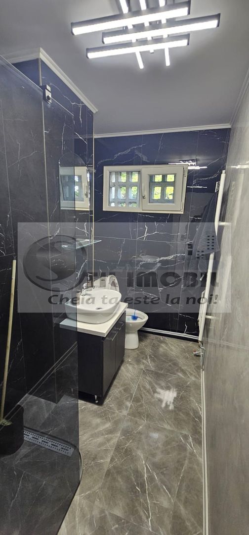 Apartament cu 2 camere in rond Podu Ros ! - Poză 7