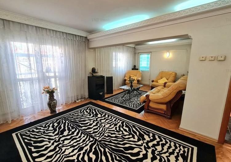 Apartament Duplex 5 Camere – Metrou Păcii – - Poză 1