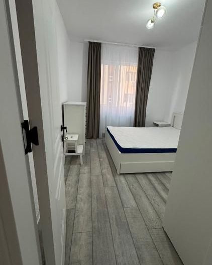 Apartament 3 camere de închiriat Apărătorii Patriei Parcare subterană - Poză 5