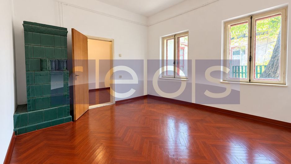 DE VANZARE CASA INTERBELICA  – 3 CAMERE - METROU STEFAN CEL MARE - Poză 1