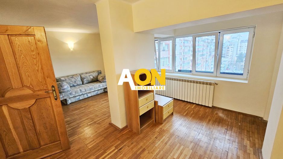 Apartament 3 camere 106 mp + birou 46 mp utili, ultracentral - Poză 15