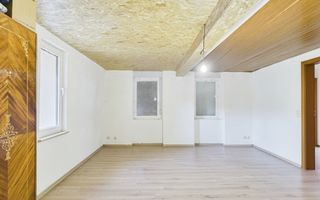 Casă  Sântana cu 3 camere și panouri fotovoltaice - Poză 4