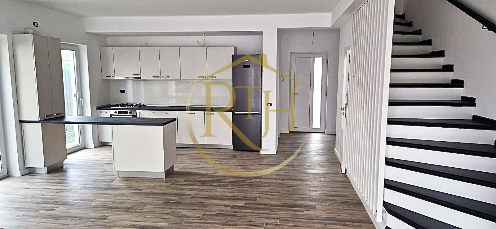 Duplex modern cu 4 camere de închiriat în Moșnița Veche in cartier Serena - Poză 6