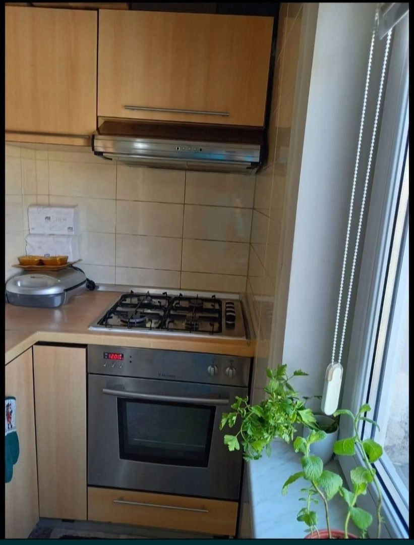 Apartament 3 Camere, Zona Aradului, Mobilat si Utilat Complet, 2 Bai, 3 Balcoane - Poză 11