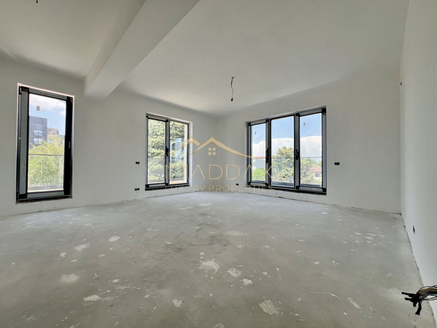 Apartament *3 Camere  // Baneasa - Sector 1 - Poză 3