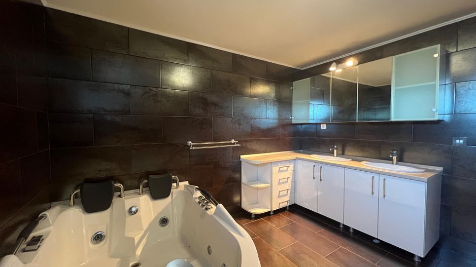 Vilă Individuală cu 5 camere – Cartier Mihai Viteazu - Poză 5