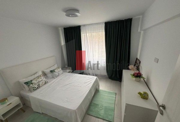 2 camere parc Titan - Poză 2