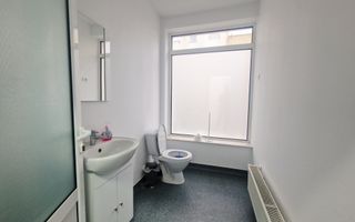 Laborator analize medicale | suprafata aprox 400 mp | Cetate - Poză 15