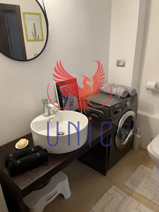 2 decomandate, zona centrala - 500 Euro - Poză 5