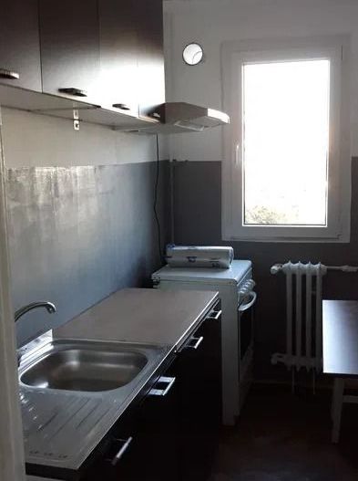 AP. 2 CAMERE LUJERULUI, BUCATARIE INCHISA, MOBILAT/UTILAT COMPLET - Poză 1