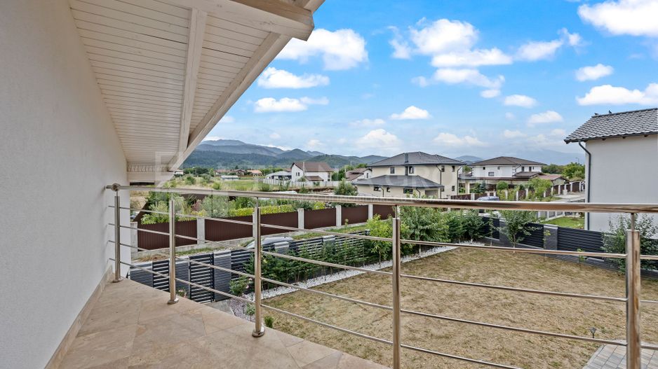 Vila cu arhitectura deosebita, teren 636mp, Cristian, Brasov - Poză 8