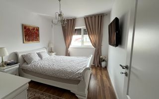 Ocazie! Casă înșiruită în Dumbrăvița, zona Cora - Poză 4