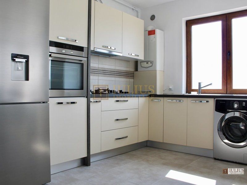 Spatios; 60mp utili, loc parcare  - Toronto Residence. - Poză 2