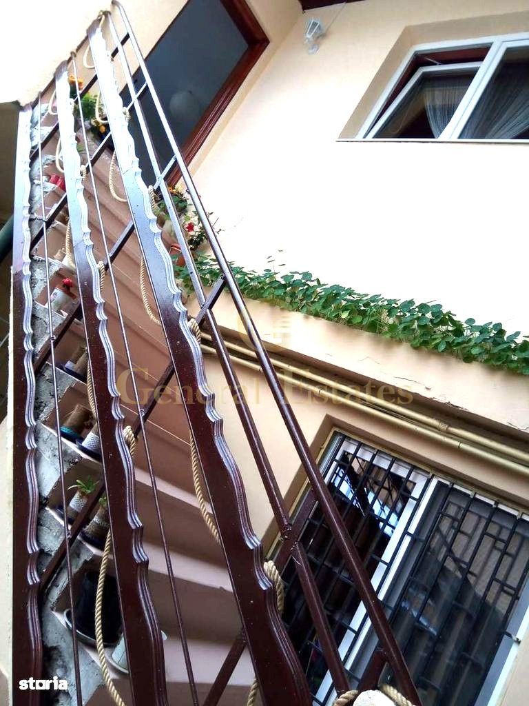 Apartament spatios cu 3 camere - Poză 17