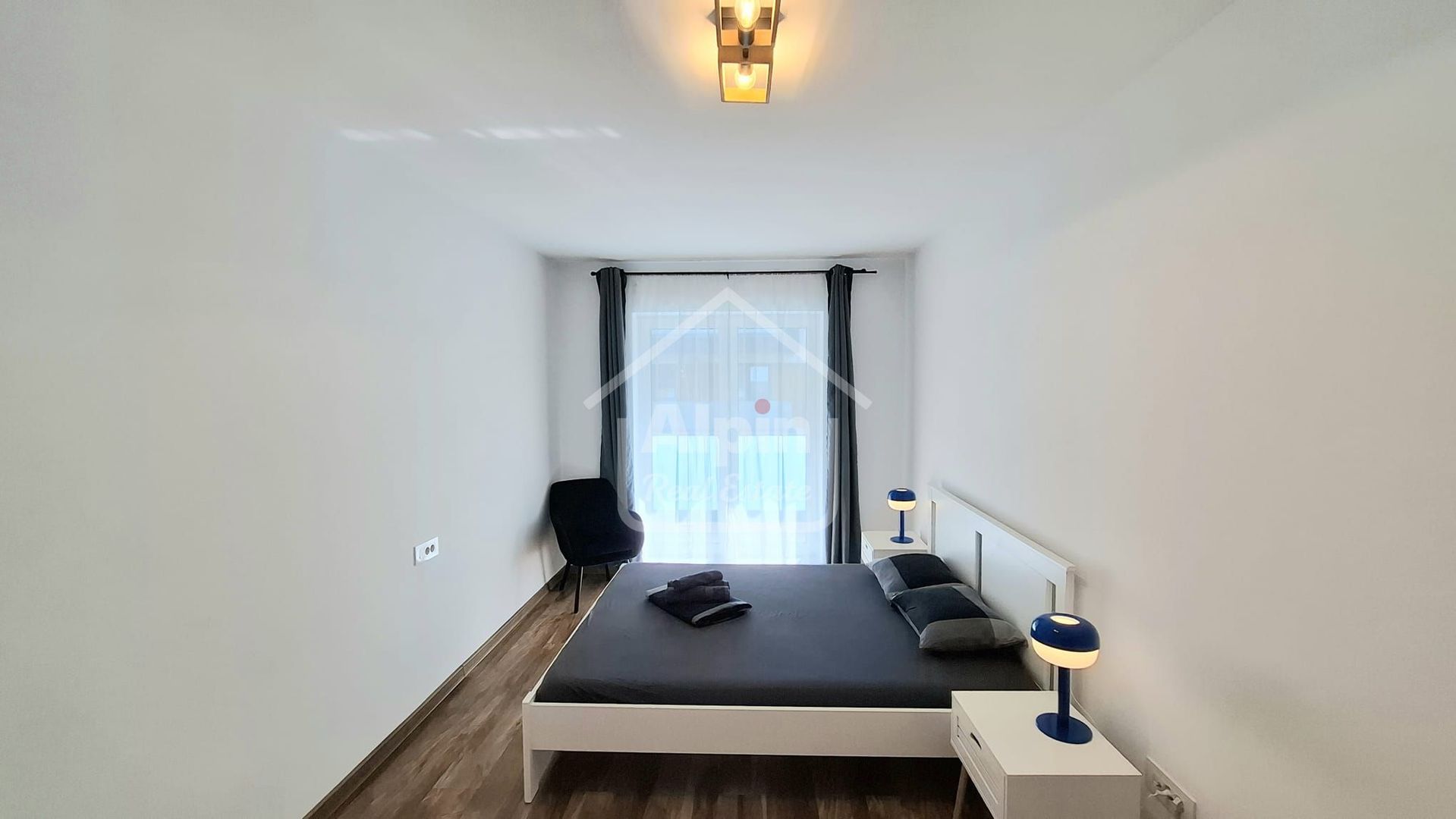 Proprietate Deosebita In Vila - Poză 7