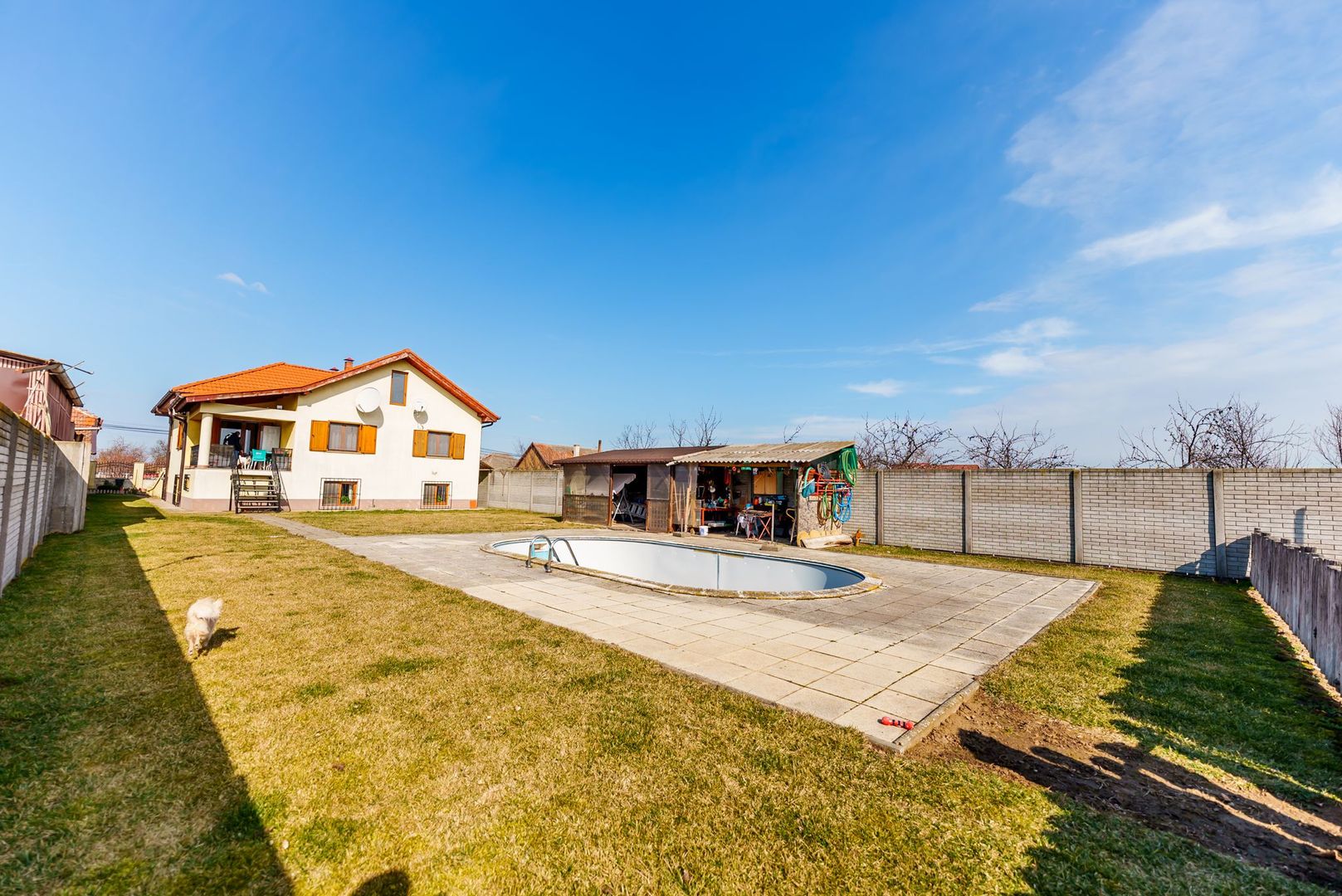 Vilă elegantă tip mediteranean în Zimandul Nou - Poză 2