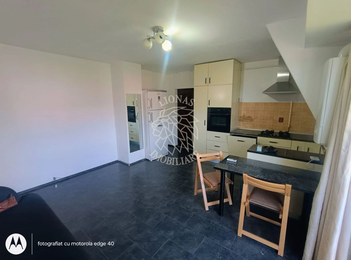 Apartament de vânzare 3 camere,2 balcoane, 50 mp Gherla, Cluj - Poză 1